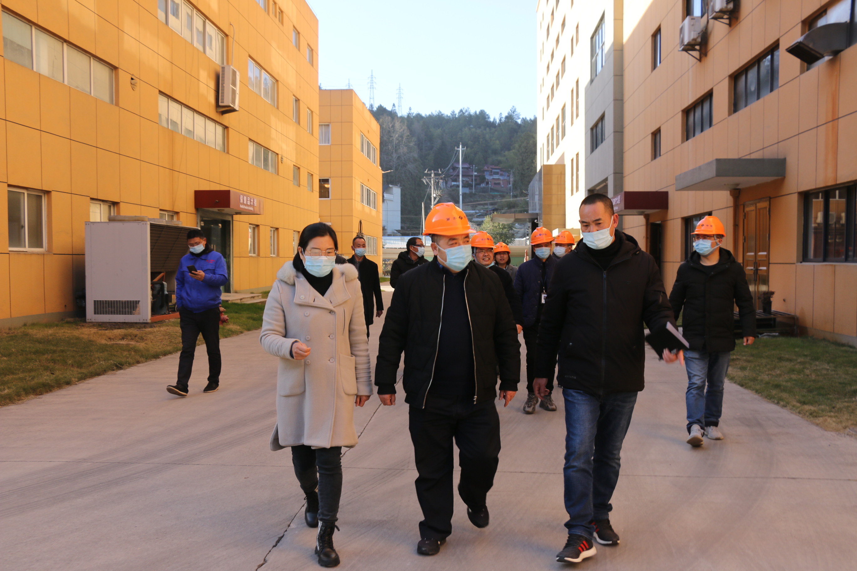 浙江省市场监督管理局二级巡视员李丰庆一行莅临方格药业开展“三服务”活动